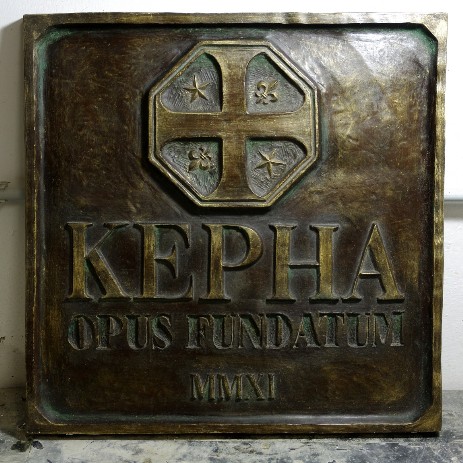 Targa in bronzo realizzata a cera persa; modello realizzato su richiesta - Bronze plaque made ​​in lost wax casting; model made on request